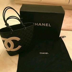 Chanel tote