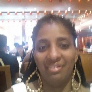 Meet your Posher, Sherry