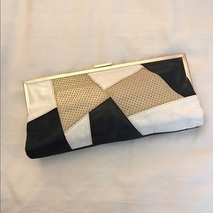 LIKE NEW Hobo clutch