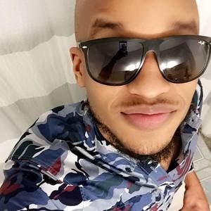 Meet your Posher, Christopher