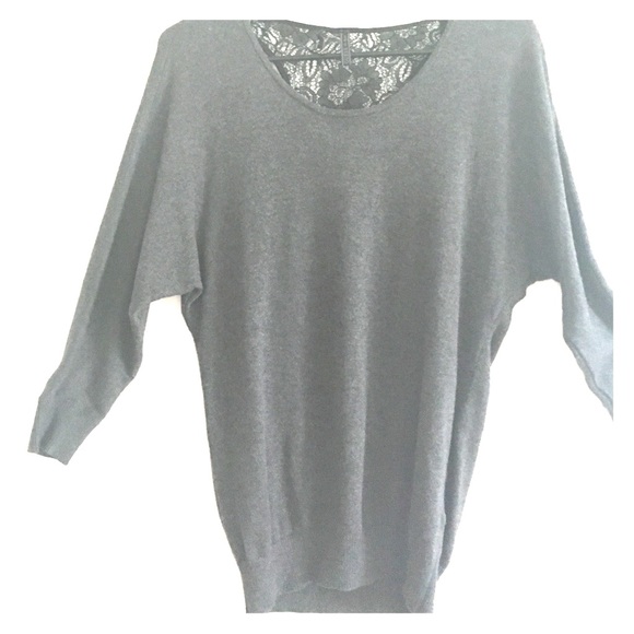 Guess Sweater 3/4 inch sleeves, laced back
