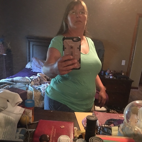 Meet your Posher, Brenda