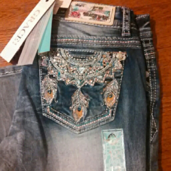 Girls grace in la jeans