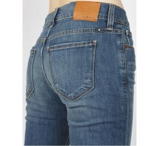 Lucky Jeans