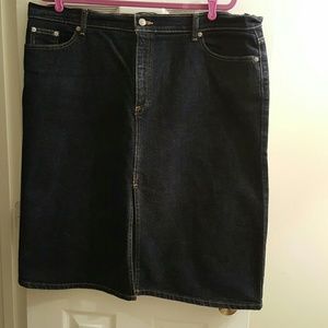 Denim skirt