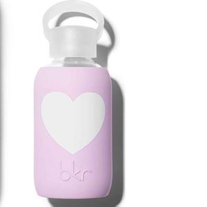 Bkr bottle purpley-pink heart