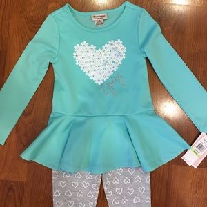 NWT Juicy Couture girls outfit size 4T