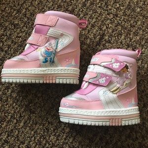 Little girl winter boots