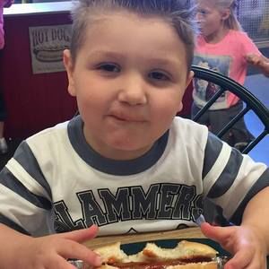 Meet your Posher, Jason