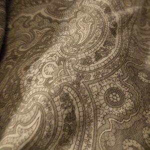 Meet your Posher, Carlotta