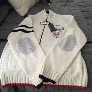 Men's Akoo sweater