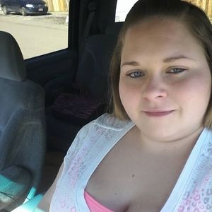 Meet your Posher, Tina