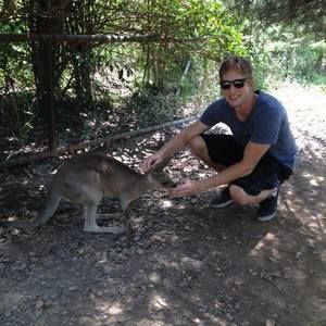 Meet your Posher, Pat