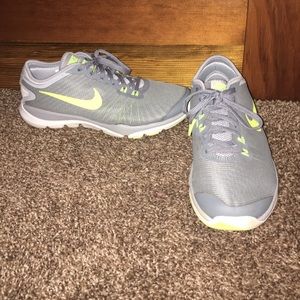 Grey nike sneakers