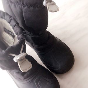 Thermolite kids sz 13 black winter boots
