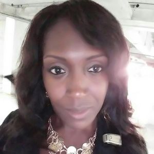 Meet your Posher, Laquanda