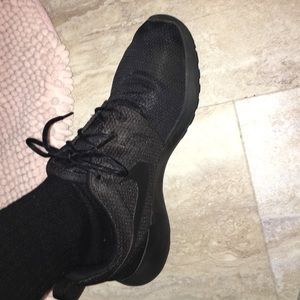 black nikes