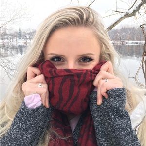 Meet your Posher, Mikayla