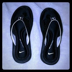 Nike memory foam slip ons