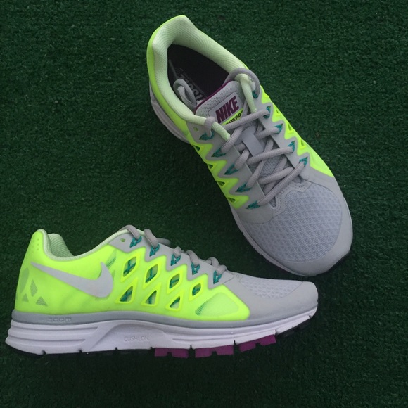 Nike Shoes - Nike zoom vomero women's gray yellow green sneaker