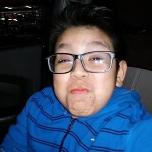 Meet your Posher, Diego