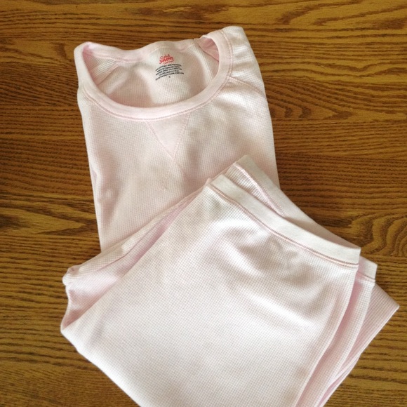 Cuddl Duds Other - Pink thermal set