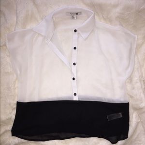 Forever 21 Black and white flowy shirt