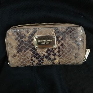 Wallet Wallet