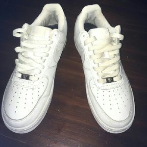 Men's Air Force 1's Low White