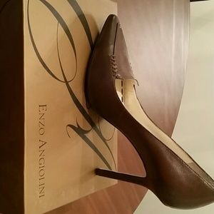 Enzo Angiolini Dark Brown Pump