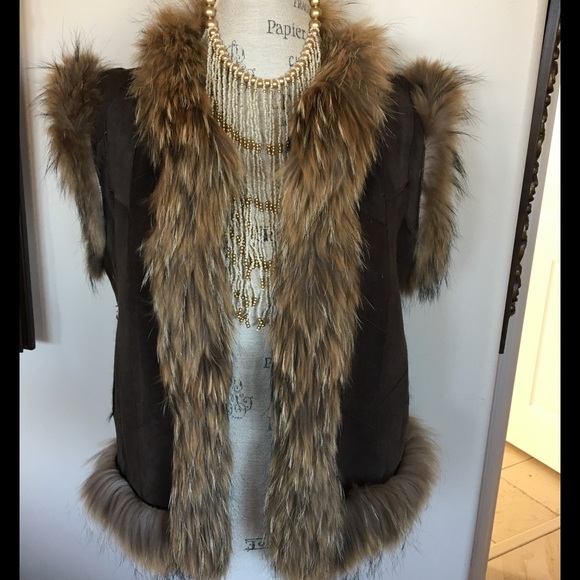 Boutique Other - FUR & SUEDE REVERSIBLE VEST