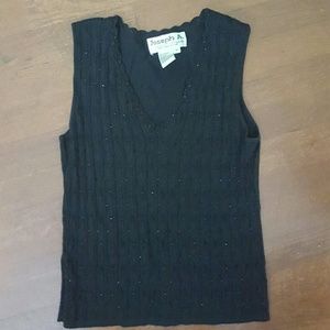 Knit sleeveless top