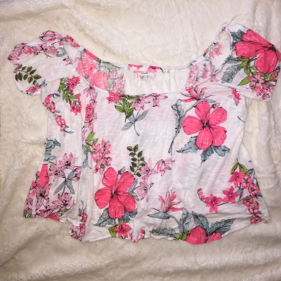 Flowy floral shirt