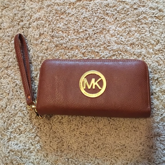 Wristlet