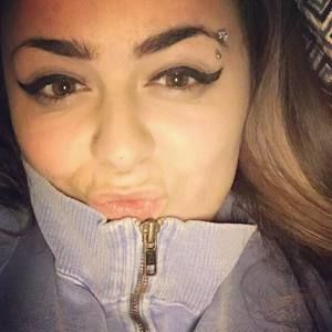 Meet your Posher, Reanna