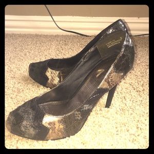 ✅ SALE✅ Anne Michelle black platform heels