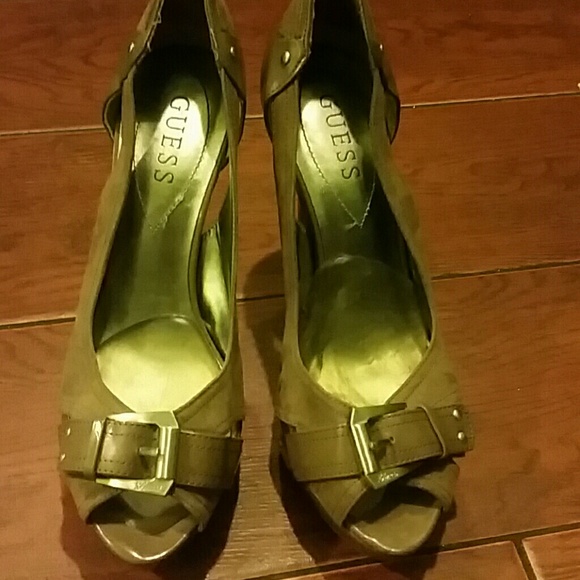 Guess heels - Picture 3 of 3