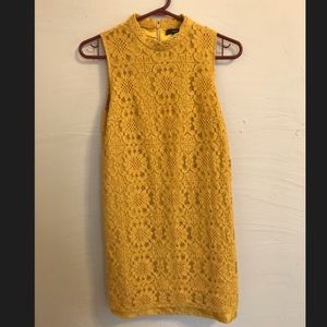 Sleeveless Lace Dress