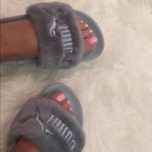Puma fur slides