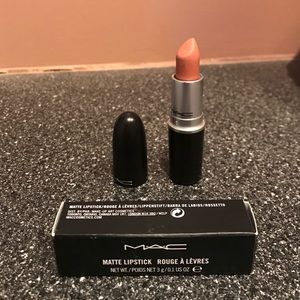 MAC Matte Lipstick Honeylove