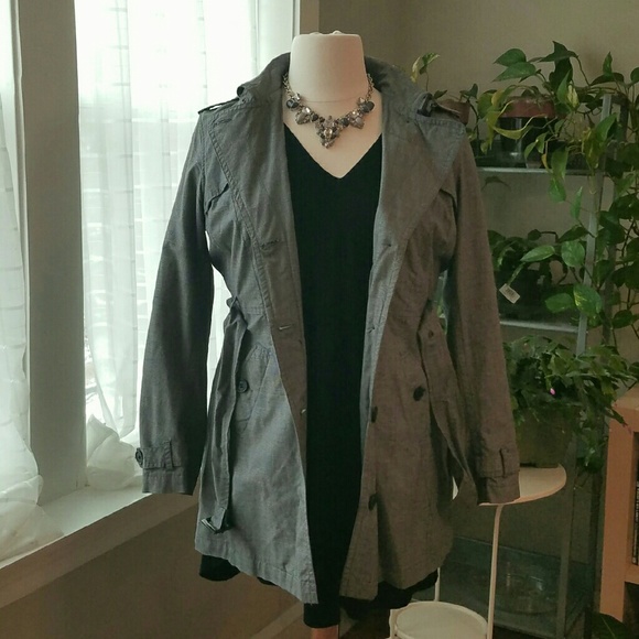 Gray Plaid Trench Coat - Import from EU