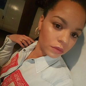 Meet your Posher, Katherine