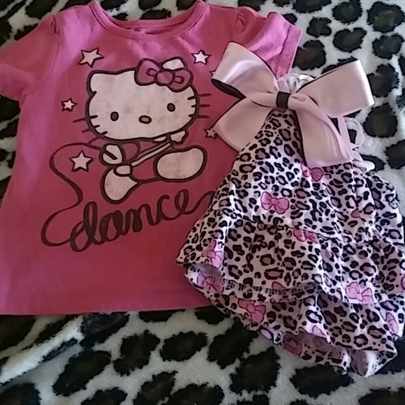 Fashion Statement Bundle! - Picture 2 of 3