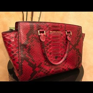 Michael Kors Handbag