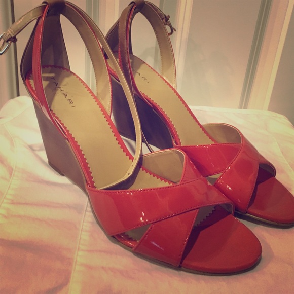 Tahari wedges
