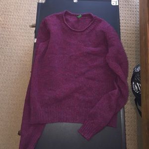 Magenta United Colors knit sweater