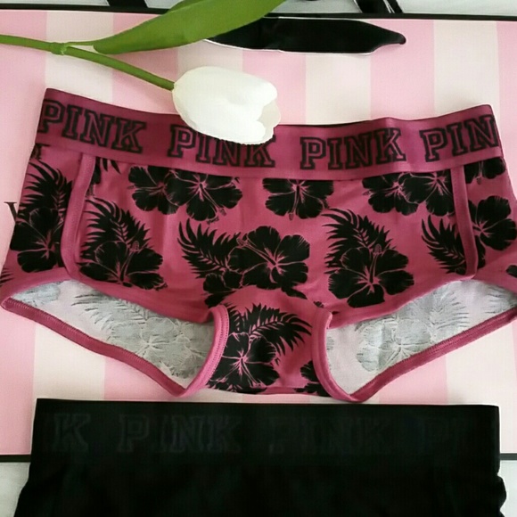 Beautiful 2 Nwt Pink Vs logo boyshort size XS - Picture 2 of 4
