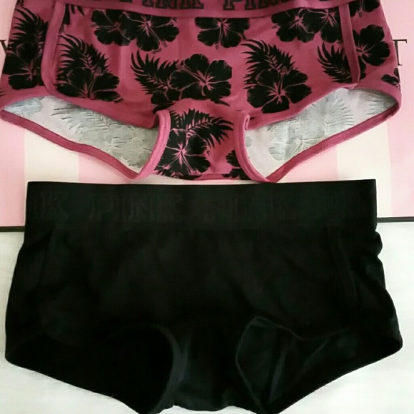 Beautiful 2 Nwt Pink Vs logo boyshort size XS - Picture 3 of 4