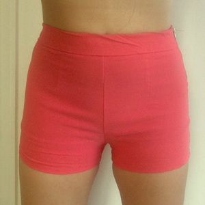 Coral High waisted Shorts