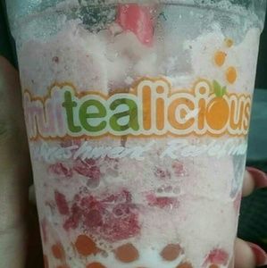 Meet your Posher, Alondra